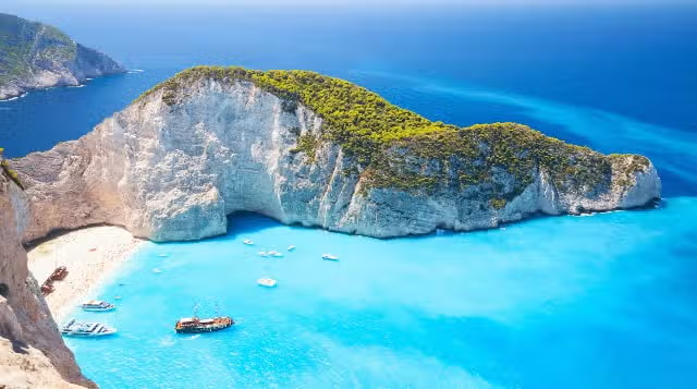 Zante - Grecia | Pacchetto 7 Notti con Volo da Salerno