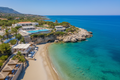 Briatico Calabria - costa con mare turchese e resort con piscina